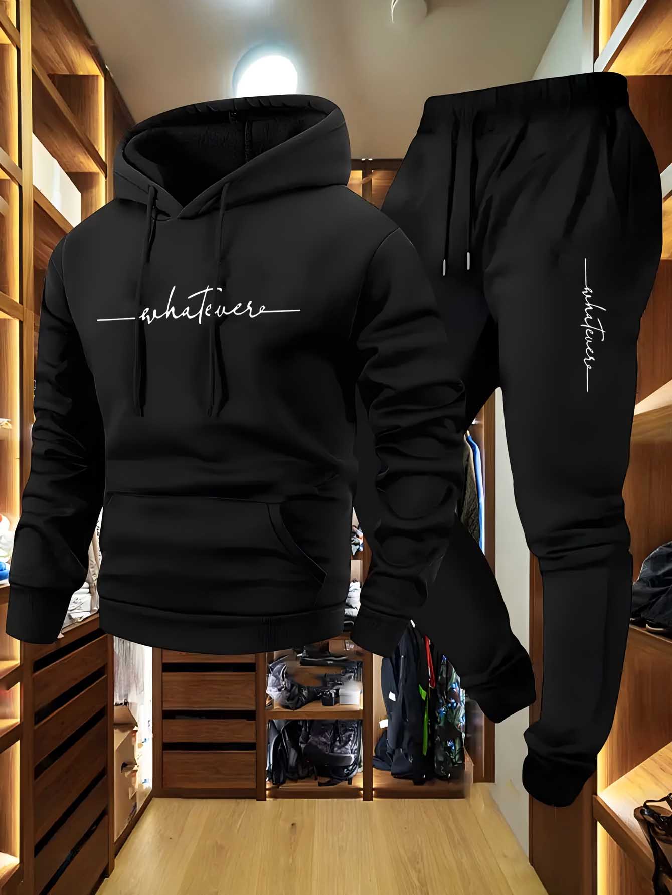 Winter Clothing Trends - بدلة رياضية من الصوف مكونة من