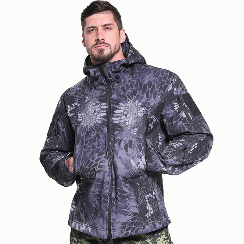جاكيت رجالي تكتيكي فضفاض بغطاء - مراجعة Windproof Jacket Softshell وسعره