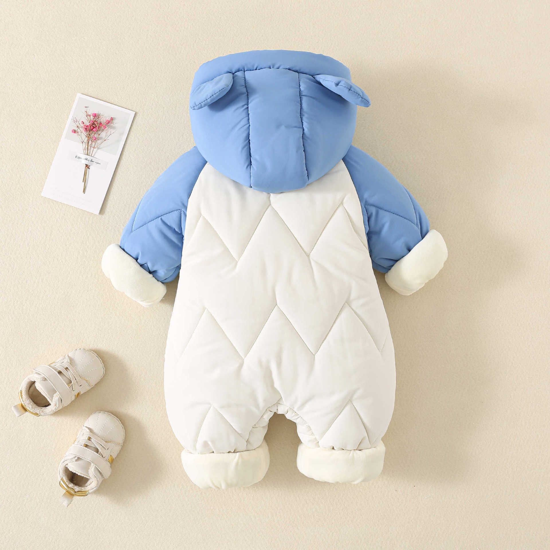 ملابس خارجية شتوية للأطفال مبط - مراجعة Winter Clothing For Babies وسعره
