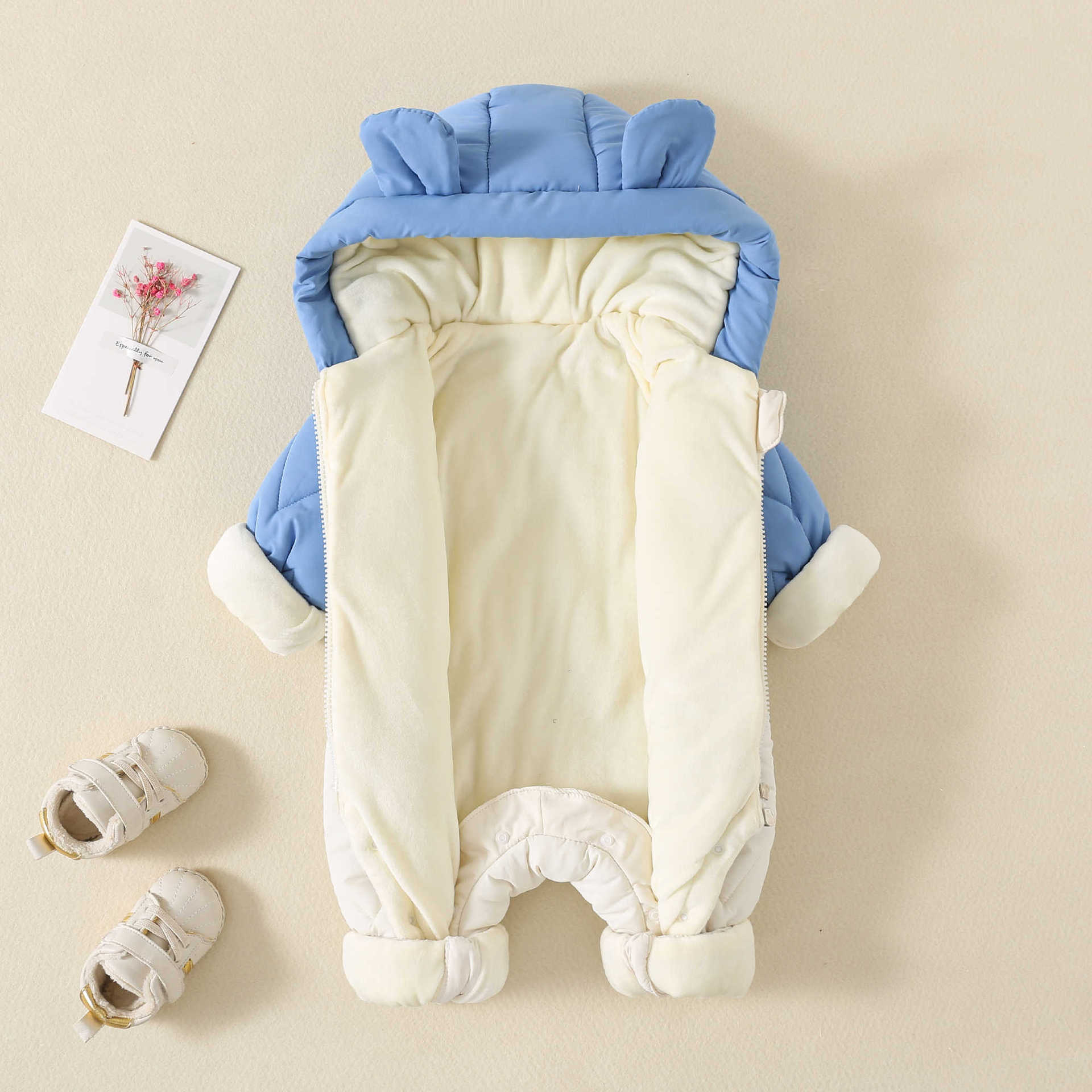 ملابس خارجية شتوية للأطفال مبط - مراجعة Winter Clothing For Babies وسعره