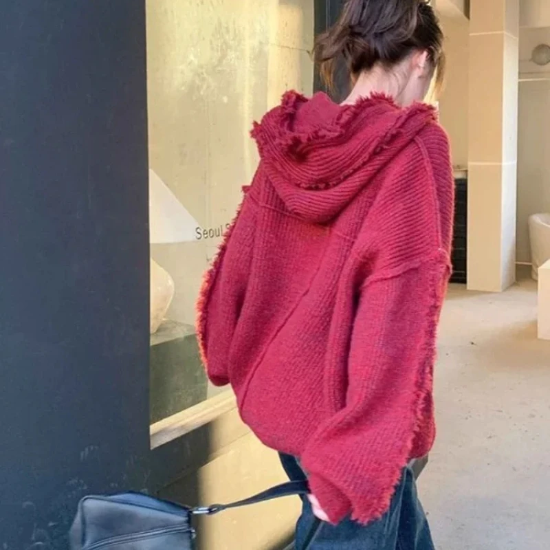 بلوزات سميكة بغطاء رأس للنساء  - مراجعة Winter Clothing Essentials For Women وسعره