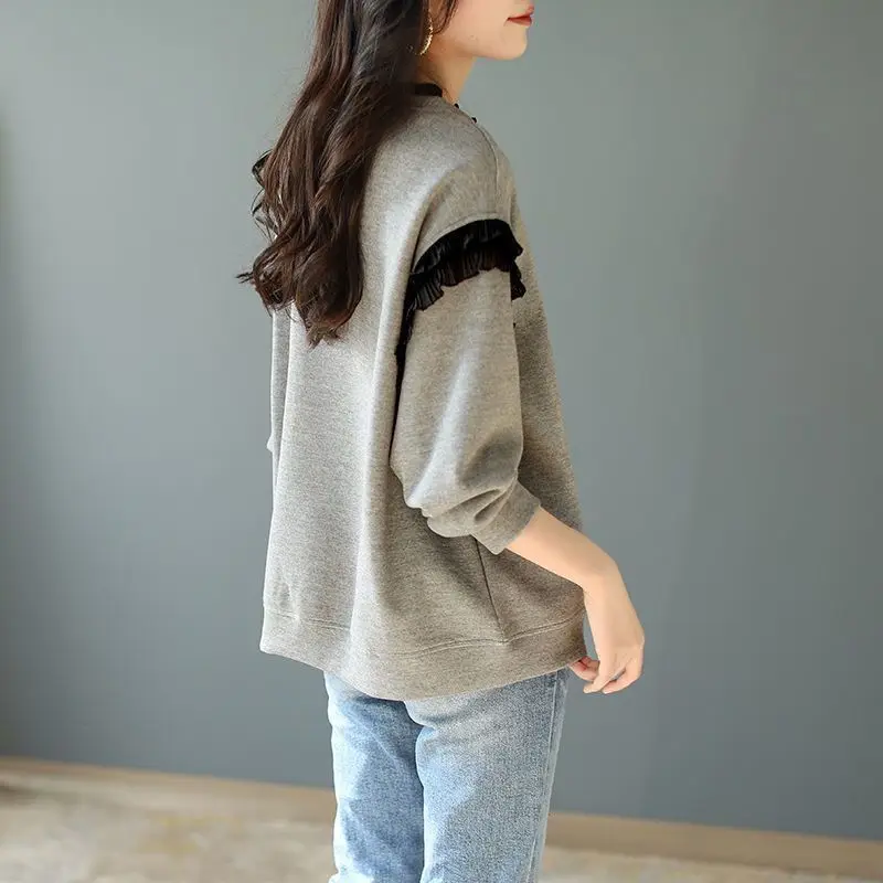 بلوفر نسائي رمادي فضفاض ملابس  - مراجعة Winter Clothing Essentials For Women وسعره