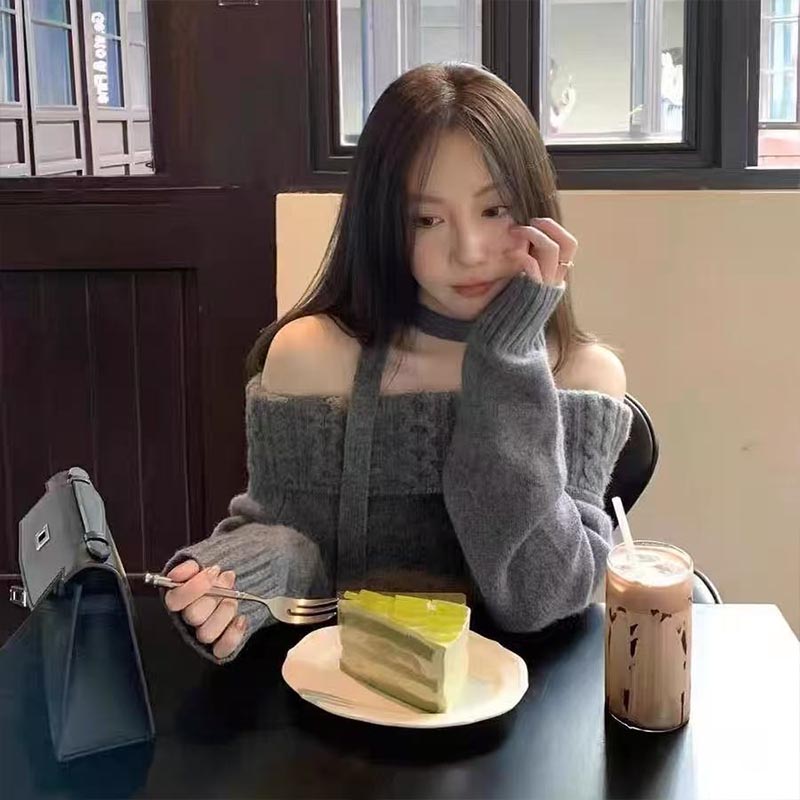ملابس نسائية موضة مائل الرقبة  - مراجعة Winter Clothing Trends وسعره