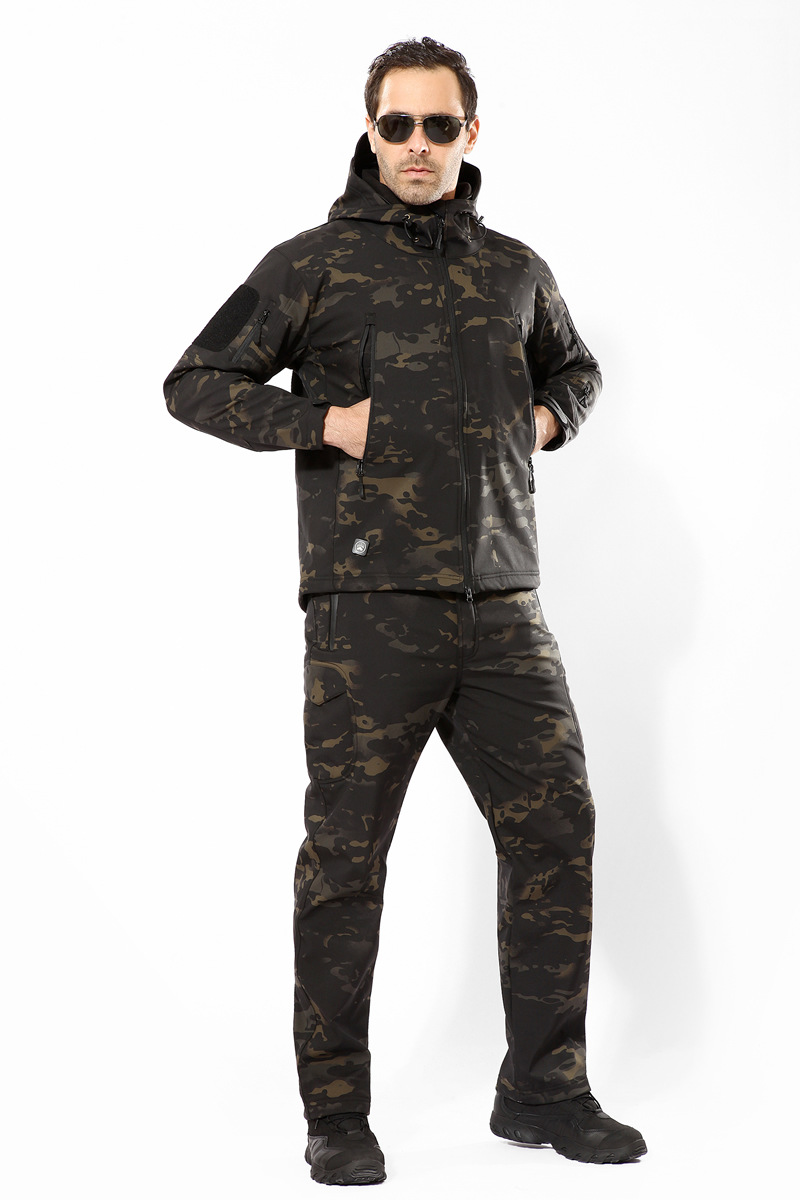 القرش الجلد لينة قذيفة التكتيك - مراجعة Windproof Jacket Softshell وسعره